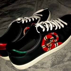 Mens Gucci ace black with king snake